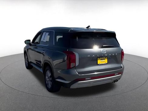 Used 2025 Hyundai Palisade SEL FWD image 11