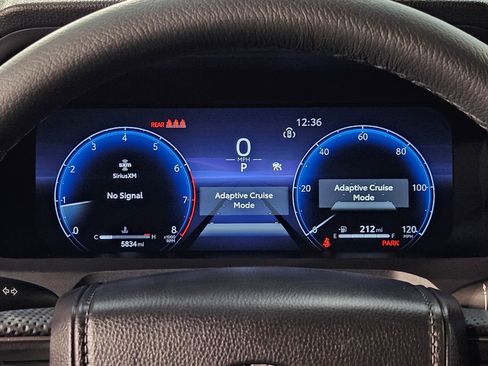 Used 2025 Toyota Tacoma TRD Sport AWD/4WD image 15