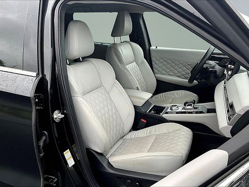 Used 2023 Mitsubishi Outlander SEL AWD/4WD image 11