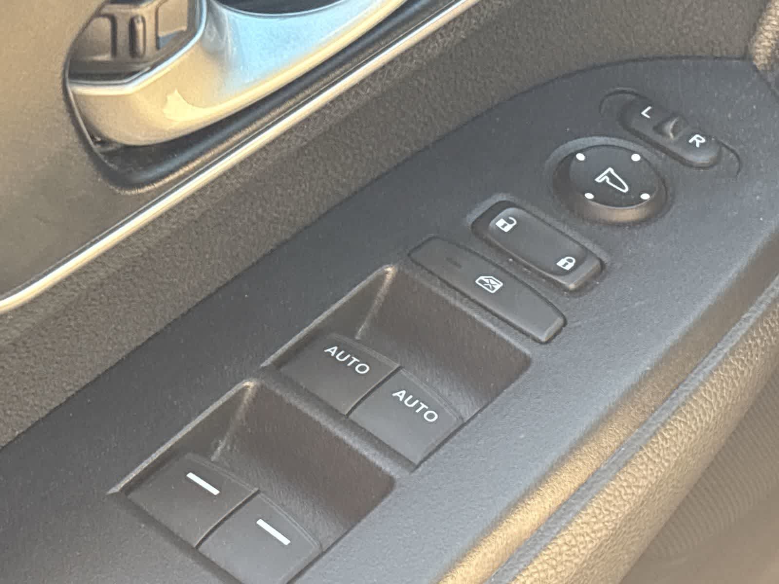 Used 2022 Honda CR-V EX image 23