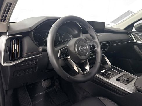Used 2026 MAZDA CX-90 3.3 Turbo w/ Preferred Package image 12