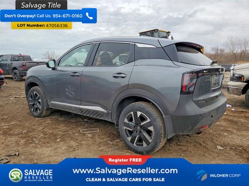 Used 2026 Nissan Kicks SV AWD/4WD image 3