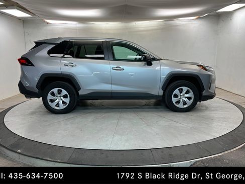 Used 2024 Toyota RAV4 LE image 6