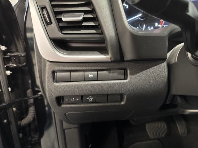 Certified 2023 Nissan Rogue SV AWD/4WD image 18