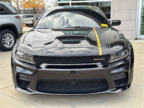 Used 2023 Dodge Charger Scat Pack image 2
