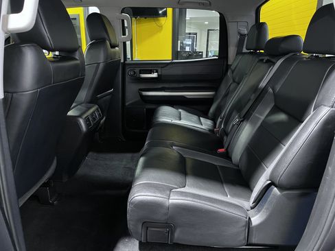 Used 2018 Toyota Tundra Limited w/ Limited Premium Package image 18