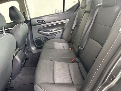 Used 2023 Nissan Altima 2.5 SV w/ SV Premium Package image 22