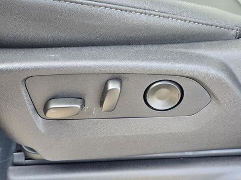 New 2026 GMC Sierra 1500 SLT w/ SLT Premium Plus Package image 18