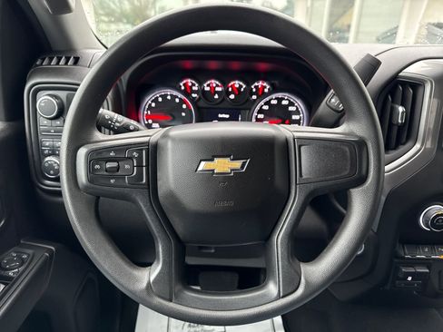 Used 2024 Chevrolet Silverado 2500 Custom w/ Custom Value Package image 14