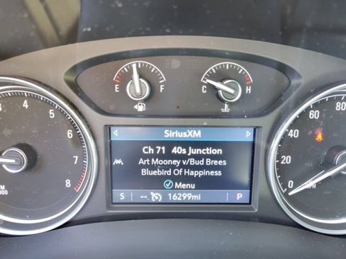 Used 2023 Buick Enclave Essence w/ Experience Buick Package image 26