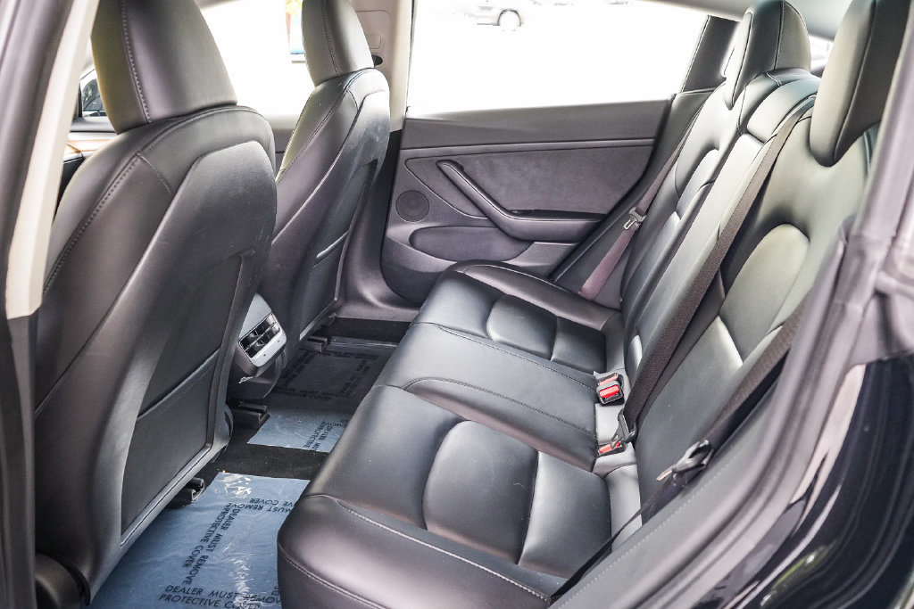 Used 2023 Tesla Model 3 Standard Range RWD image 18