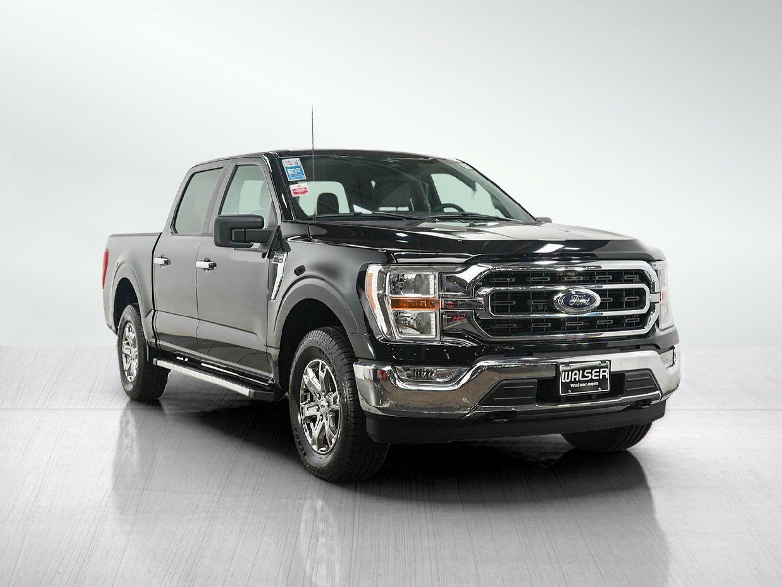 Used 2023 Ford F150 XLT w/ XTR Package AWD/4WD image 7