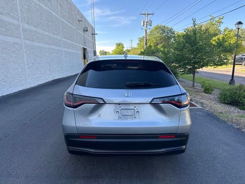 Certified 2023 Honda HR-V LX image 6