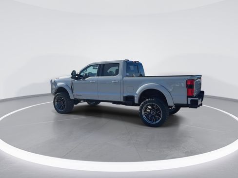 New 2025 Ford F250 Lariat w/ Lariat Ultimate Package image 6