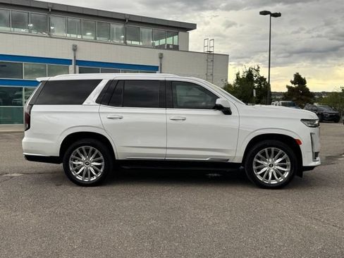 Certified 2021 Cadillac Escalade Premium Luxury w/ Driver Assist Tech Package AWD/4WD image 6