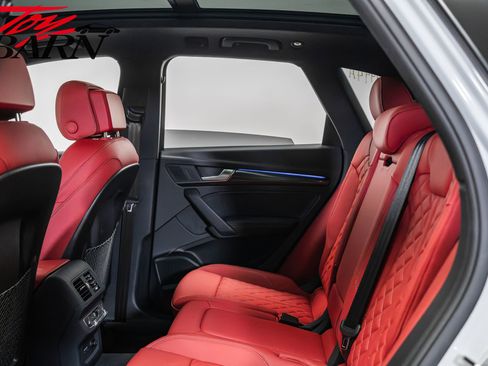 Used 2024 Audi SQ5 Prestige image 48