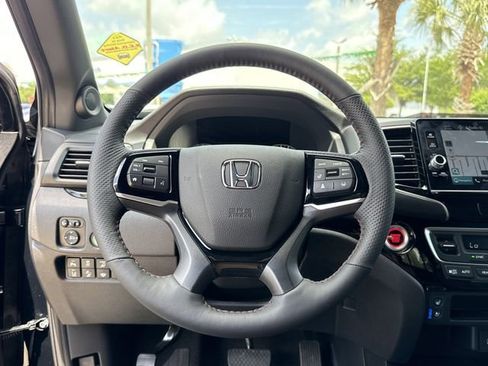 New 2026 Honda Ridgeline Black Edition image 36