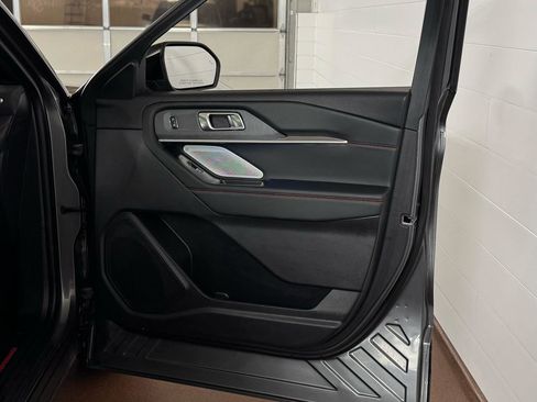 Used 2025 Ford Explorer ST w/ Sun And Sound Package image 47