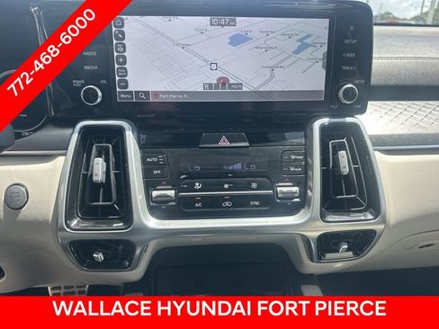 Used 2023 Kia Sorento SX AWD/4WD image 28