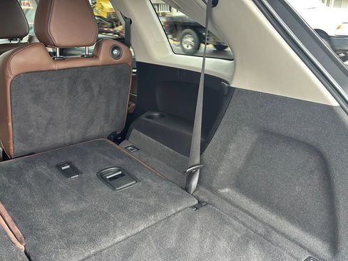 Used 2017 Acura MDX SH-AWD Sport Utility 4D image 34