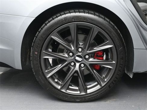 Used 2025 Cadillac CT5 V image 35