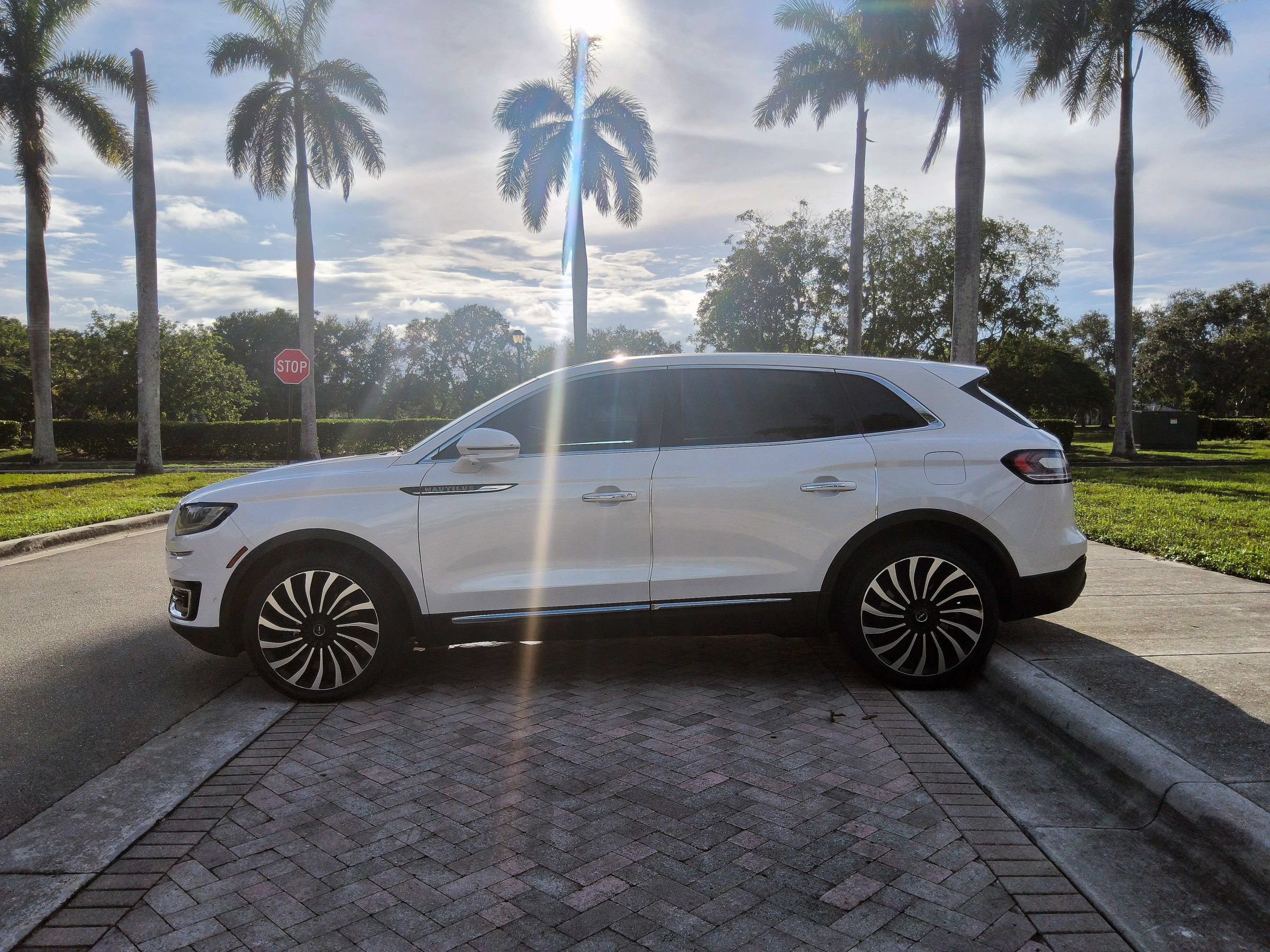 Used 2019 Lincoln Nautilus Black Label AWD/4WD image 19
