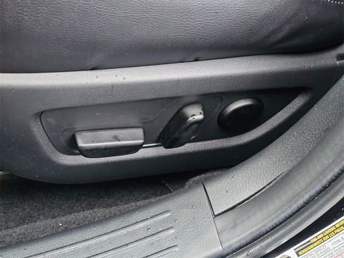 Used 2025 MAZDA CX-50 2.5 Hybrid w/ Premium Plus Pkg image 22