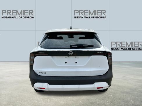 New 2026 Nissan Kicks S image 5
