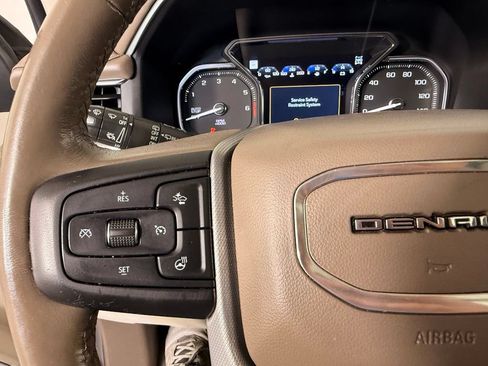 Used 2021 GMC Yukon Denali w/ Denali Premium Package AWD/4WD image 29
