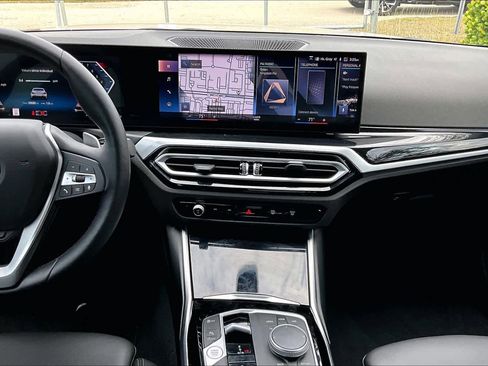 Used 2023 BMW 230i 230i w/ Convenience Package image 6