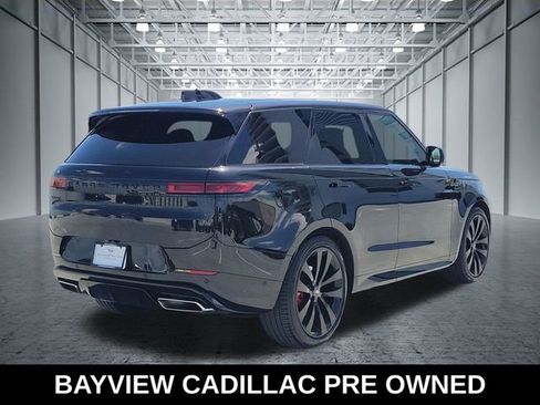 Used 2024 Land Rover Range Rover Sport Dynamic SE AWD/4WD image 5
