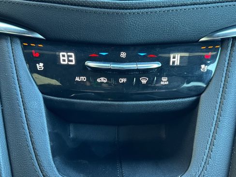 Used 2024 Cadillac XT5 Premium Luxury image 14