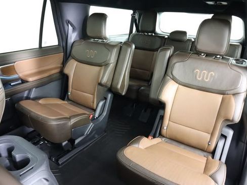 Used 2025 Ford Expedition Max King Ranch AWD/4WD image 35