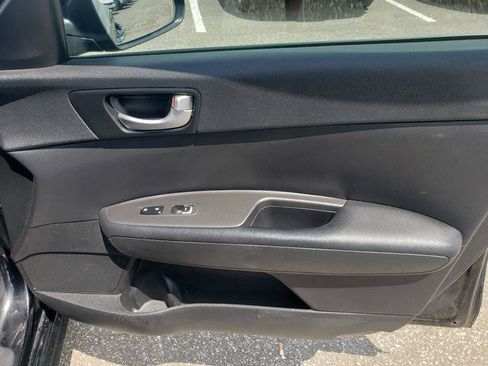 Used 2016 Kia Optima LX FWD image 18