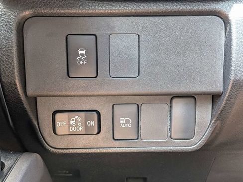Used 2023 Toyota Tacoma SR5 RWD image 28