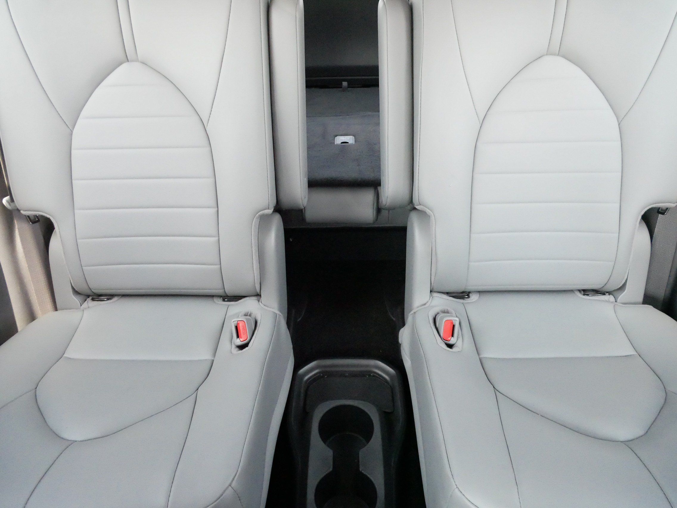 Certified 2026 Toyota Highlander XLE AWD/4WD image 13