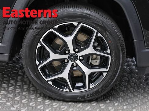 Used 2025 Jeep Compass Limited AWD/4WD image 31