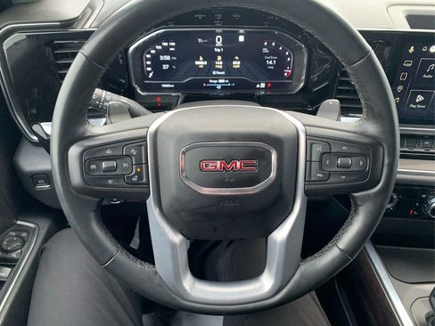 Used 2023 GMC Sierra 1500 SLT w/ SLT Convenience Package image 16