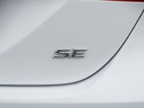 Certified 2023 Toyota Camry SE image 10