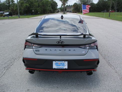 Used 2025 Hyundai Elantra N FWD image 6