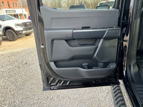 Used 2022 Ford F150 XL w/ STX Black Appearance Package image 15