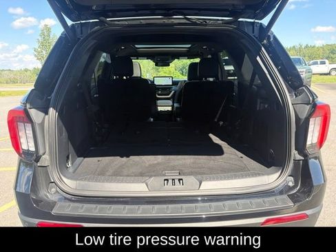 Used 2025 Ford Explorer ST-Line w/ Premium Package AWD/4WD image 31