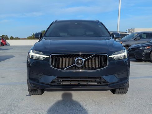 Used 2020 Volvo XC60 T5 Momentum w/ Protection Package Premier image 2