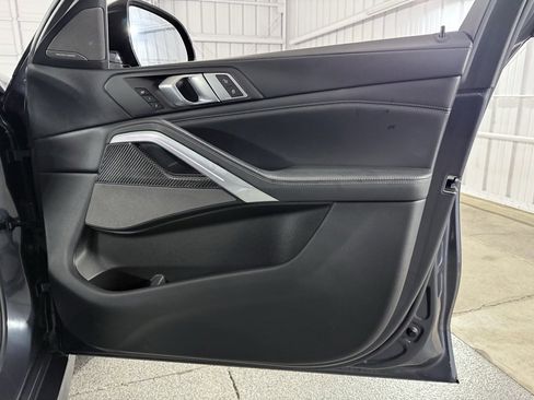 Used 2020 BMW X6 M50i w/ Executive Package image 31