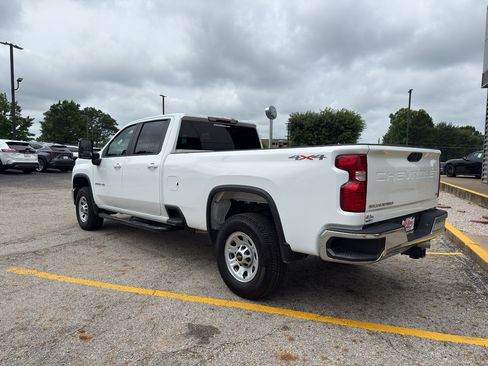 Used 2025 Chevrolet Silverado 2500 LT w/ Convenience Package AWD/4WD image 7