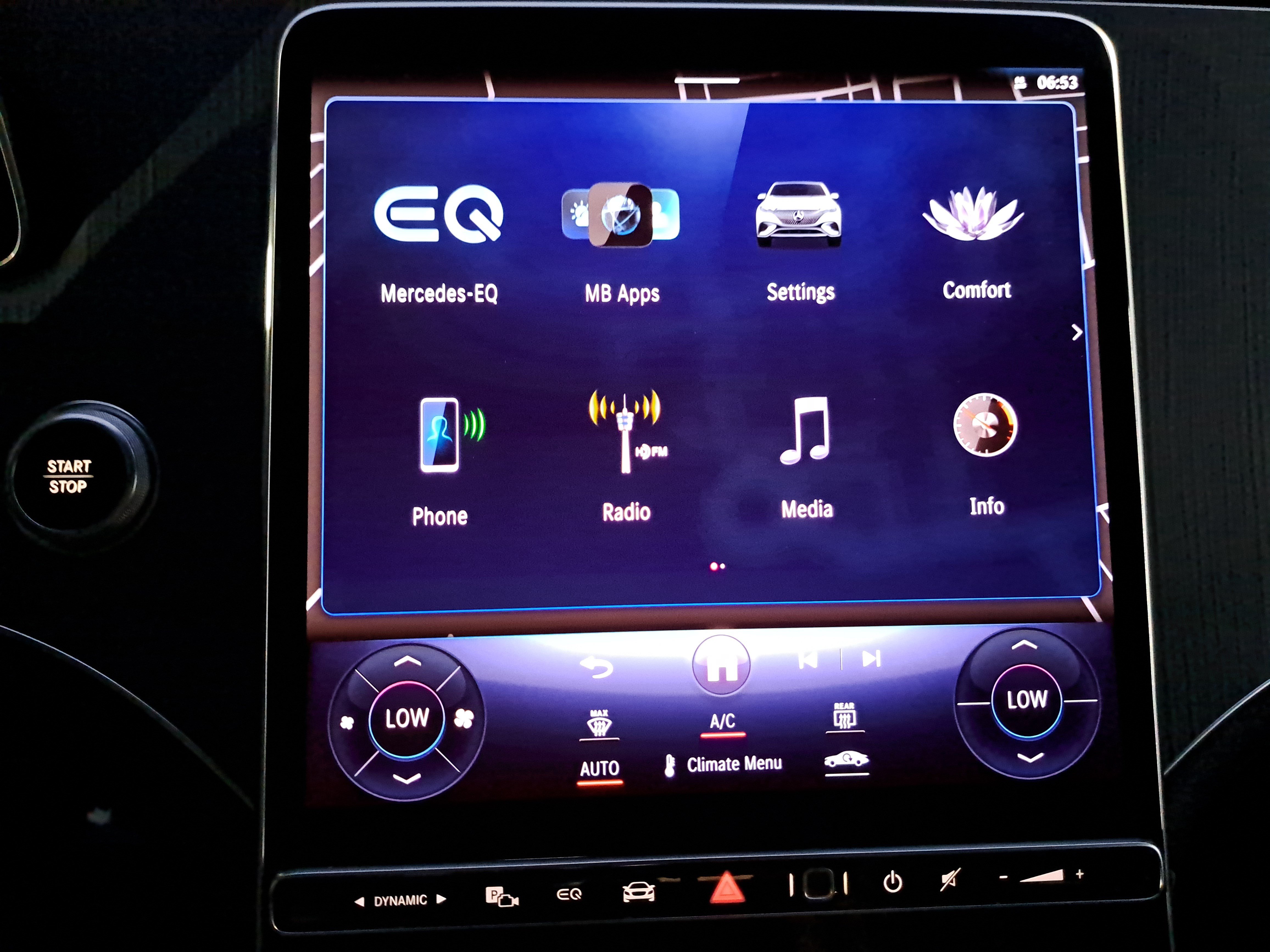 Used 2024 Mercedes-Benz EQE 350+ SUV image 23