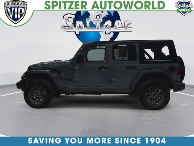 Used 2024 Jeep Wrangler Unlimited Sport AWD/4WD image 11