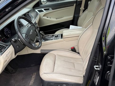 Used 2017 Genesis G80 3.8 w/ Option Group 03 image 4