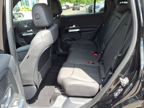 Certified 2025 Mercedes-Benz GLB 250 4MATIC image 12