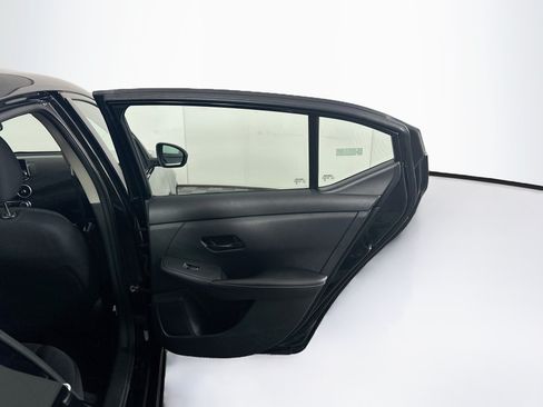 Used 2024 Nissan Sentra S FWD image 28
